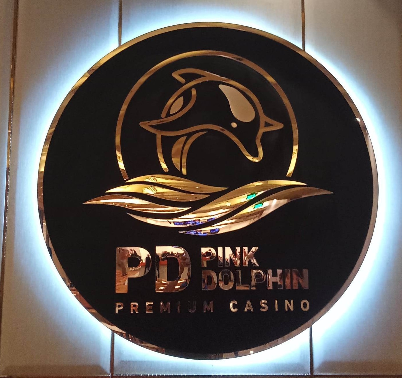 BE A PART OF OUR GROWING COMPANY!
We, the Pink Dolphin Nustar  CEBU company, are still conducting initial interviews for our junket operations for the ff. positions: 
- CONCIERGE image