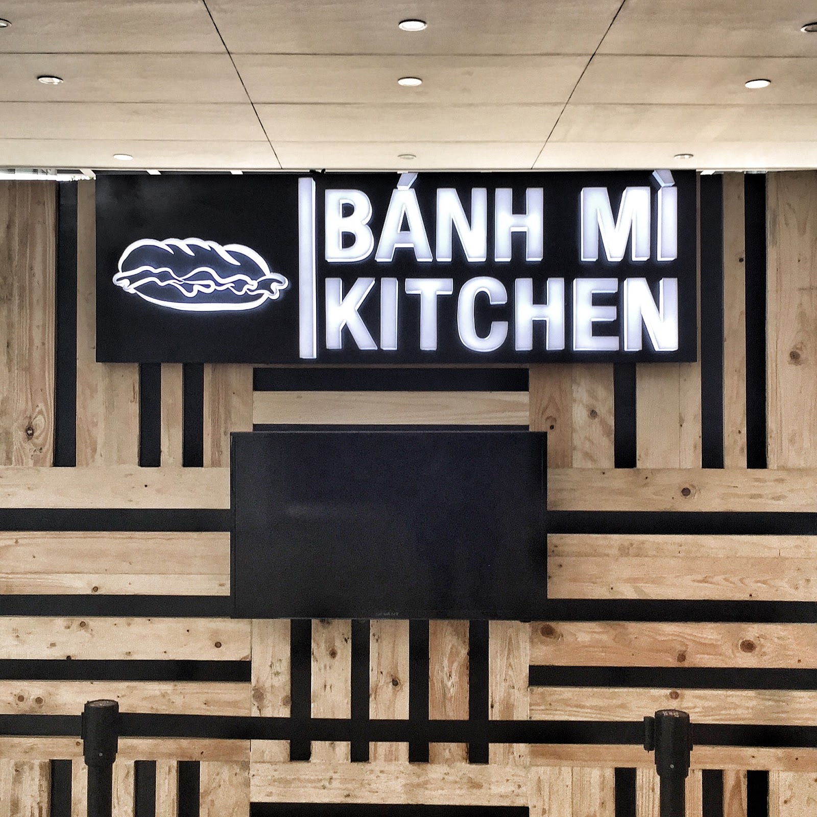 Bánh Mì Kitchen - UN job hiring image