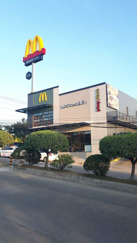 McDonald's Paseo Arcenas job hiring image