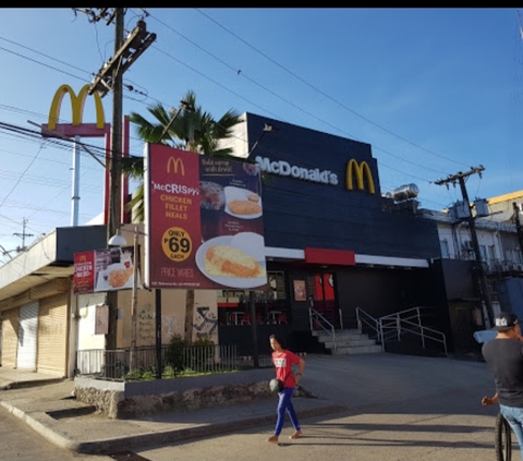 McDonald's TOLEDO job hiring image